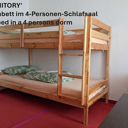 Monkey Factory - Mini Home-Stay Hostel Traben-Trarbach Bagian luar foto