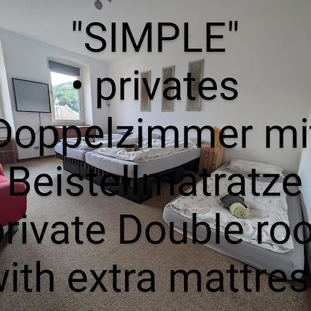 Monkey Factory - Mini Home-Stay Hostel Traben-Trarbach Bagian luar foto